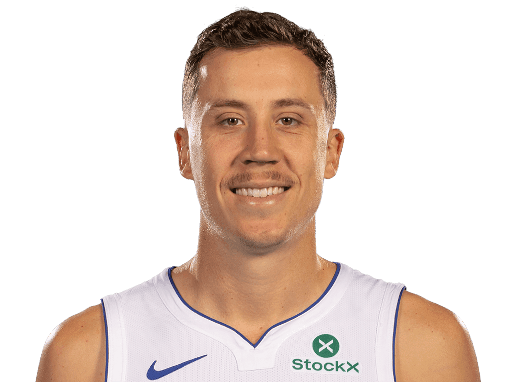 Duncan Robinson headshot
