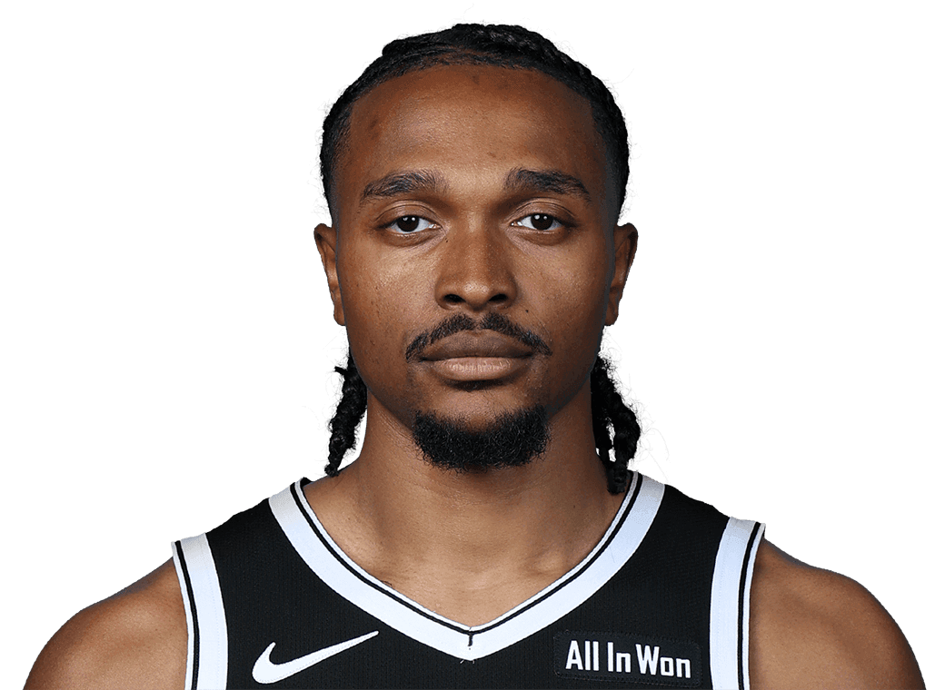 Tyson Etienne headshot