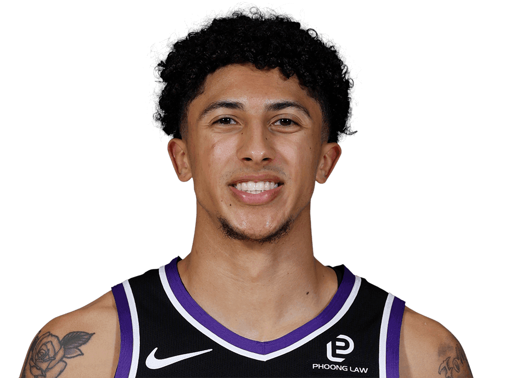 Nique Clifford headshot