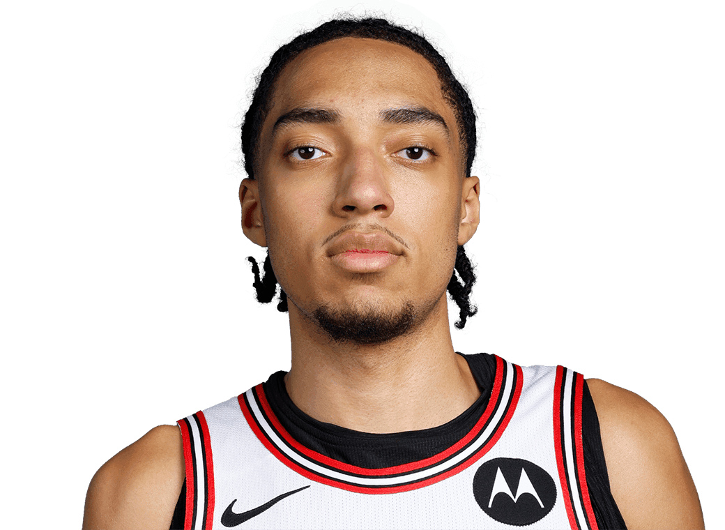 Noa Essengue headshot